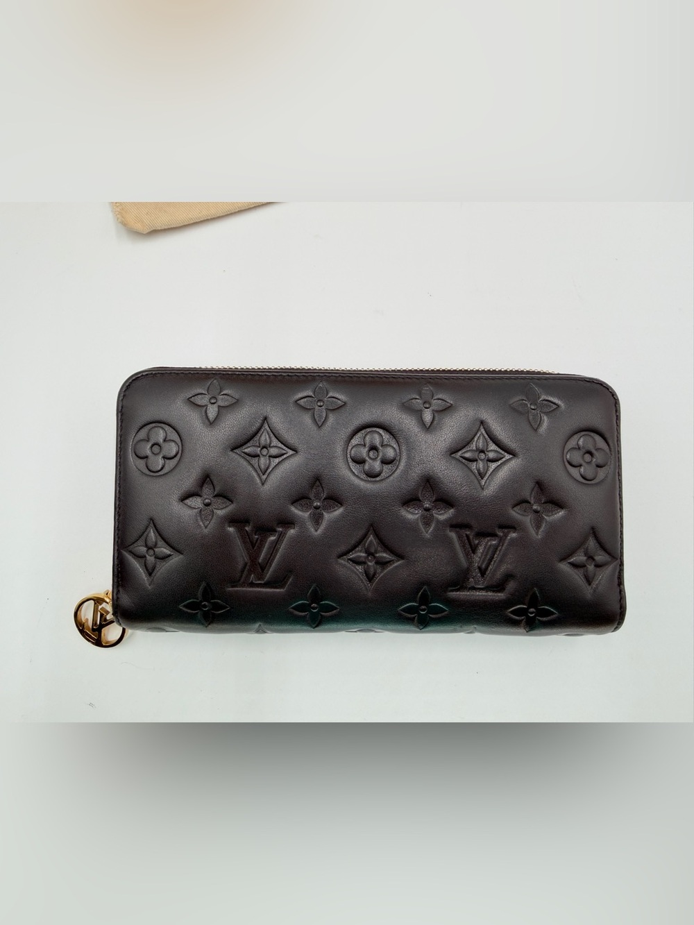LV Black Coussin Monogram Empreinte Zippy Wallet W/Box Dust Bag and Entrupy COA - Picture 2 of 16